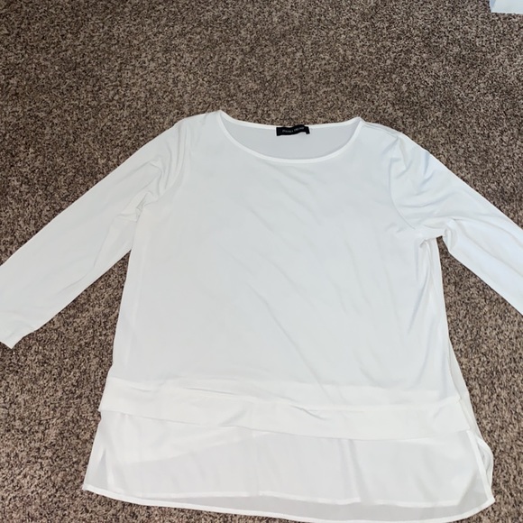 White Blouse - Picture 2 of 4